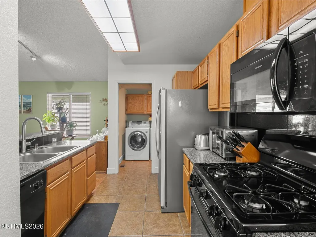 4572 Creekside Reno NV 89502