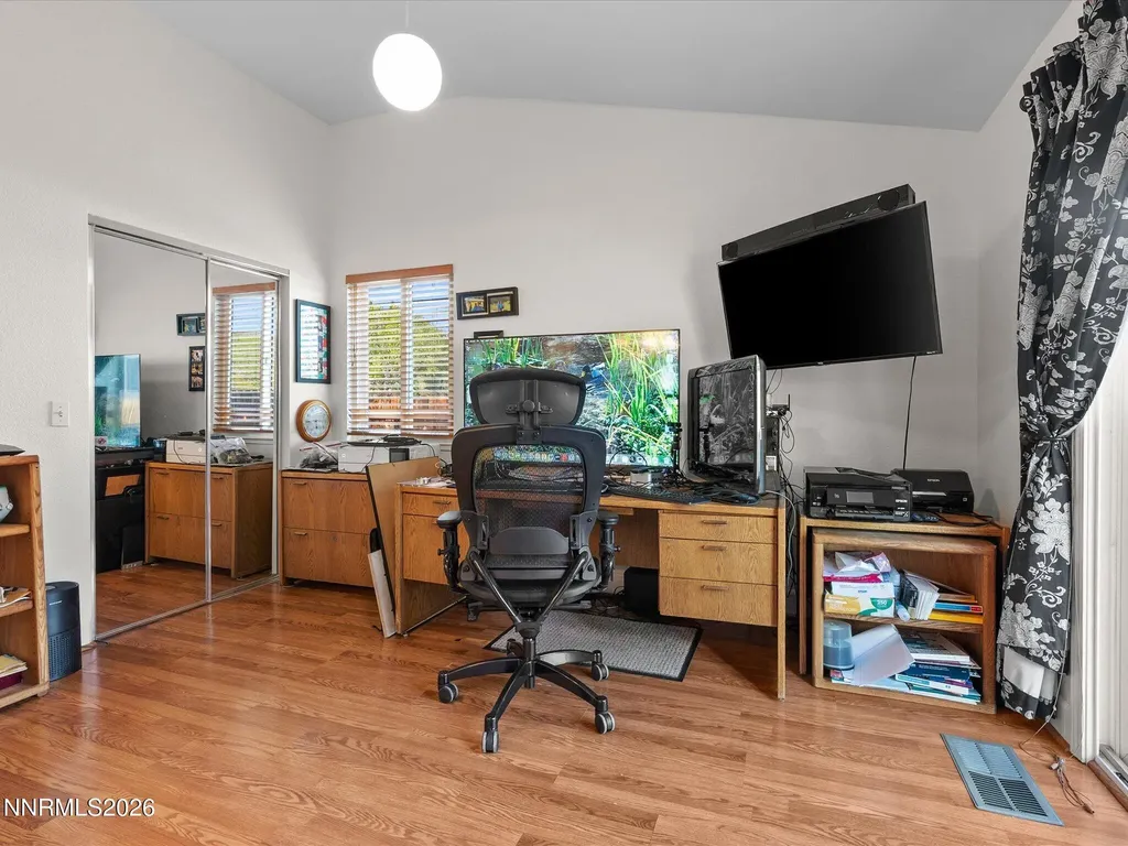 4572 Creekside Reno NV 89502