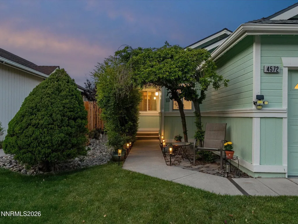 4572 Creekside Reno NV 89502