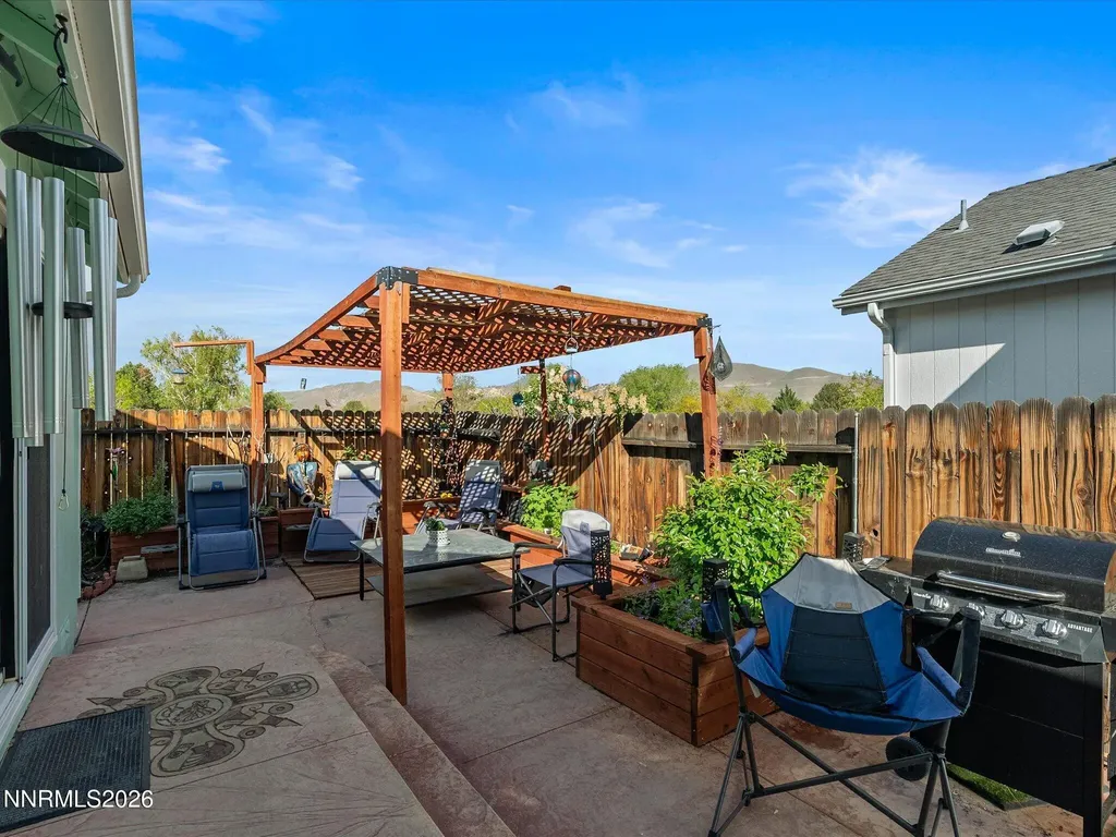 4572 Creekside Reno NV 89502