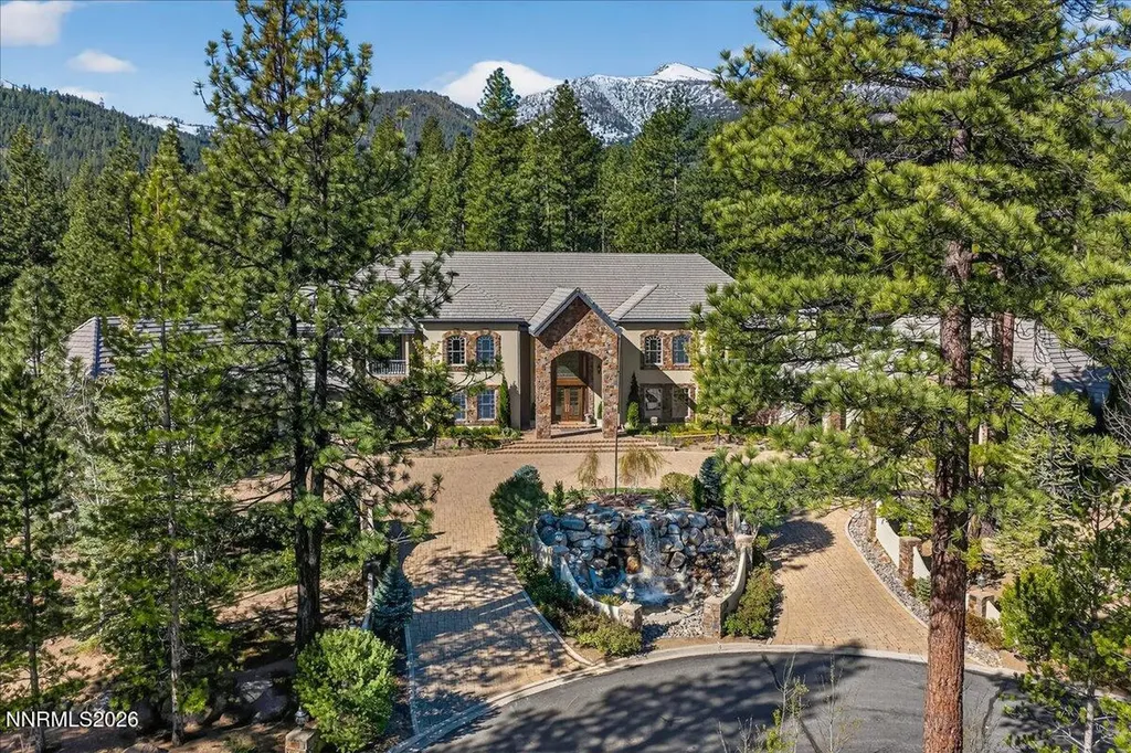 5925 Lake Geneva Reno NV 89511