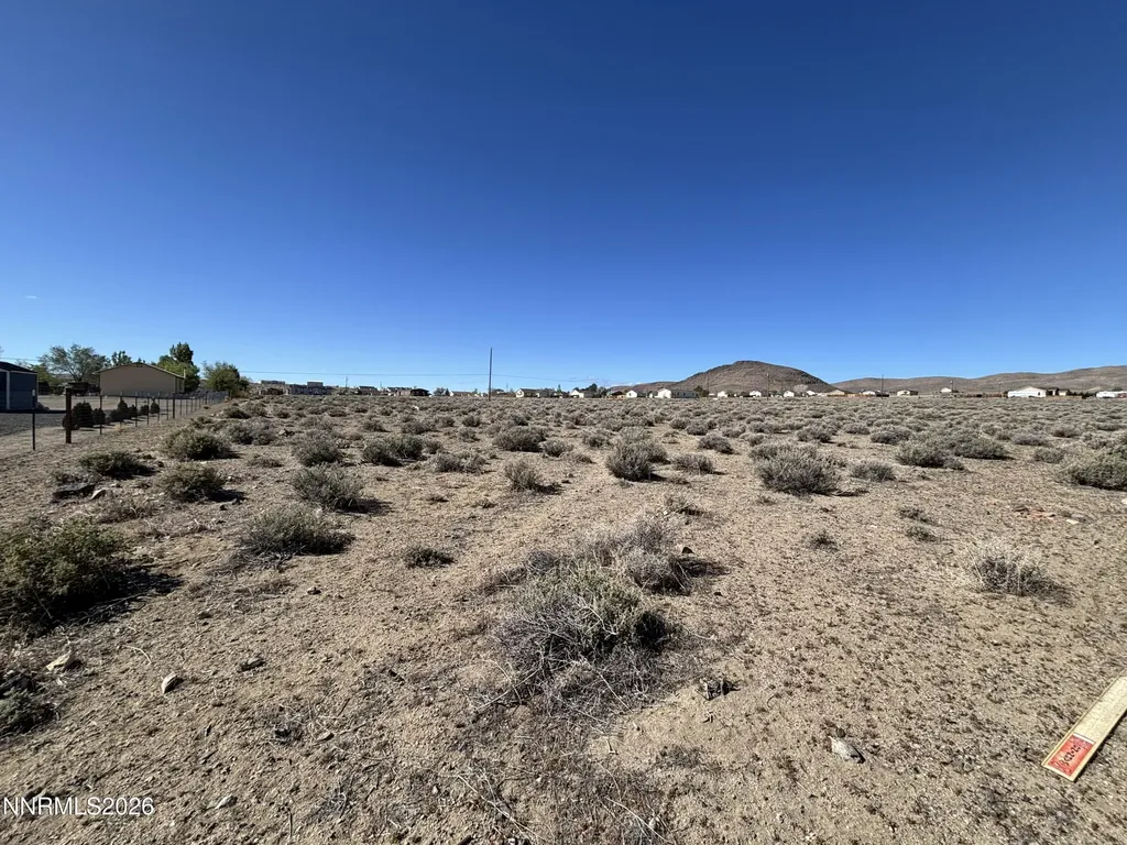 1205 8th Silver Springs NV 89429