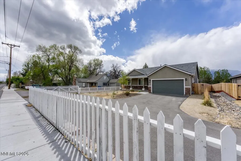 1202 Gilman Gardnerville NV 89410