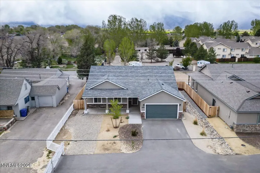 1202 Gilman Gardnerville NV 89410