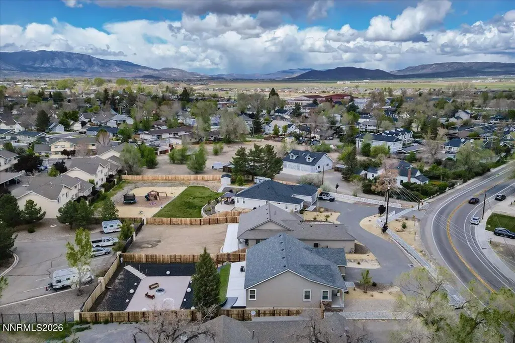 1202 Gilman Gardnerville NV 89410