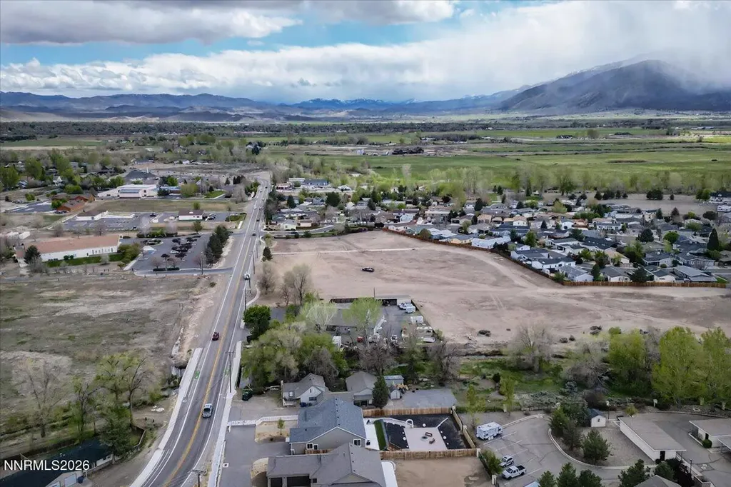 1202 Gilman Gardnerville NV 89410