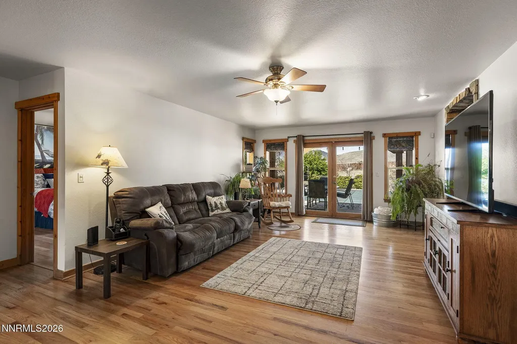 5180 Edmonds Carson City NV 89701