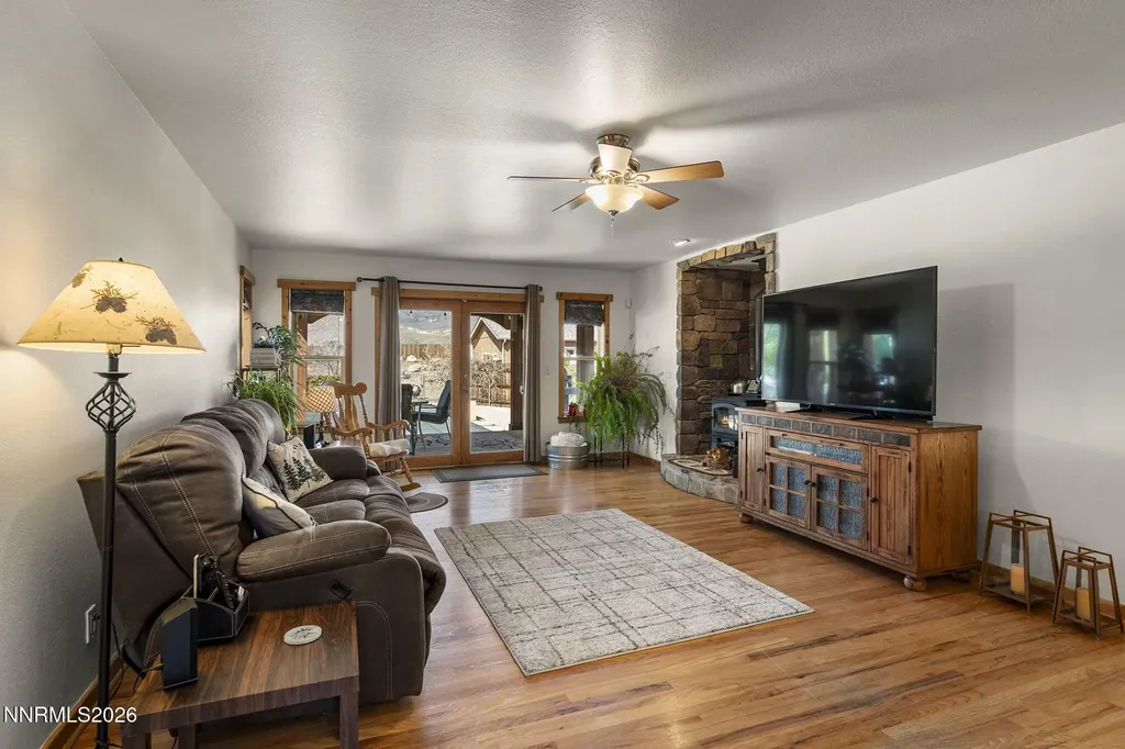 5180 Edmonds Carson City NV 89701