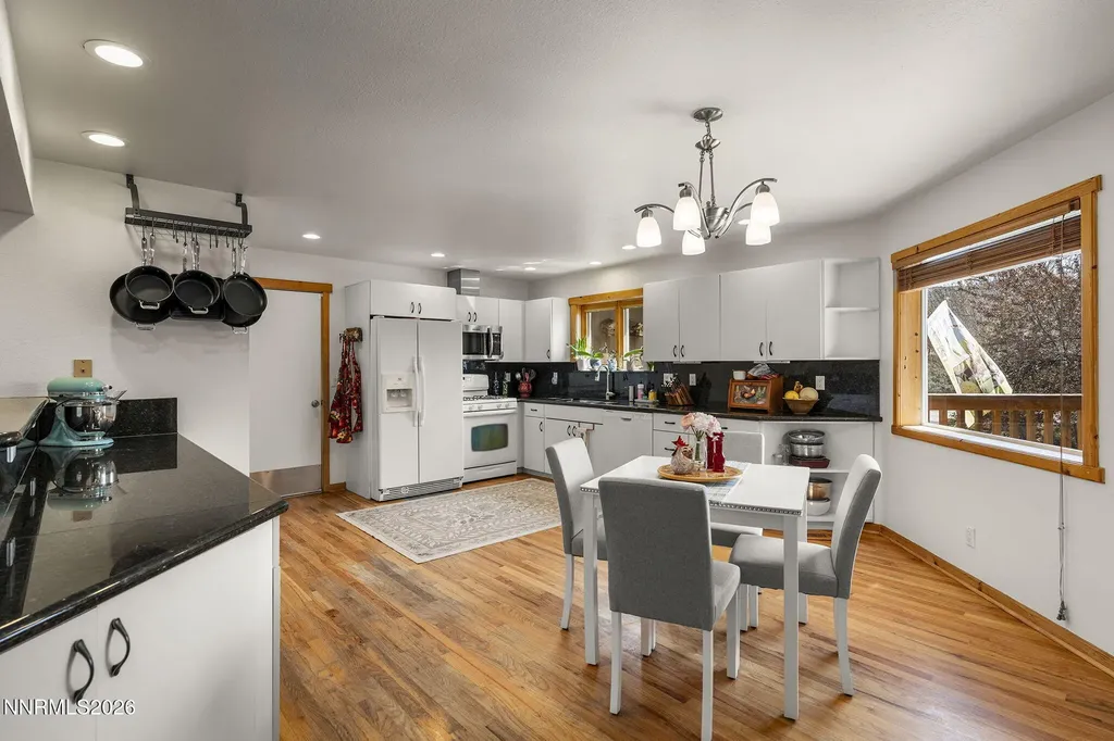 5180 Edmonds Carson City NV 89701