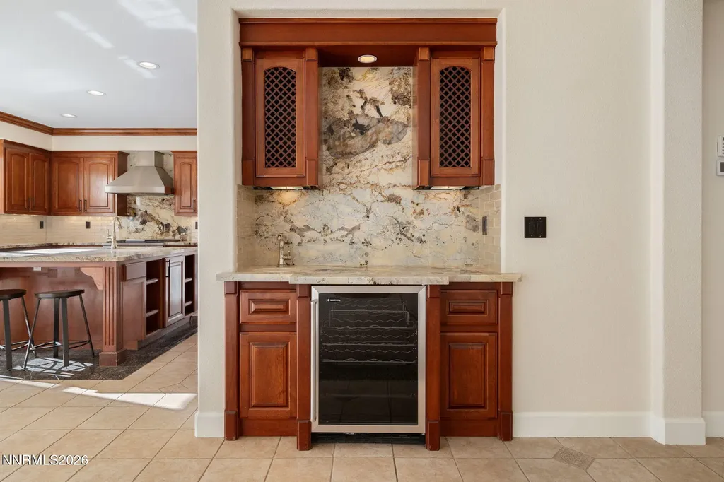 2983 Roundrock Reno NV 89511