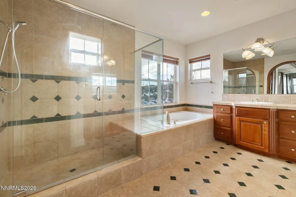 2983 Roundrock Reno NV 89511