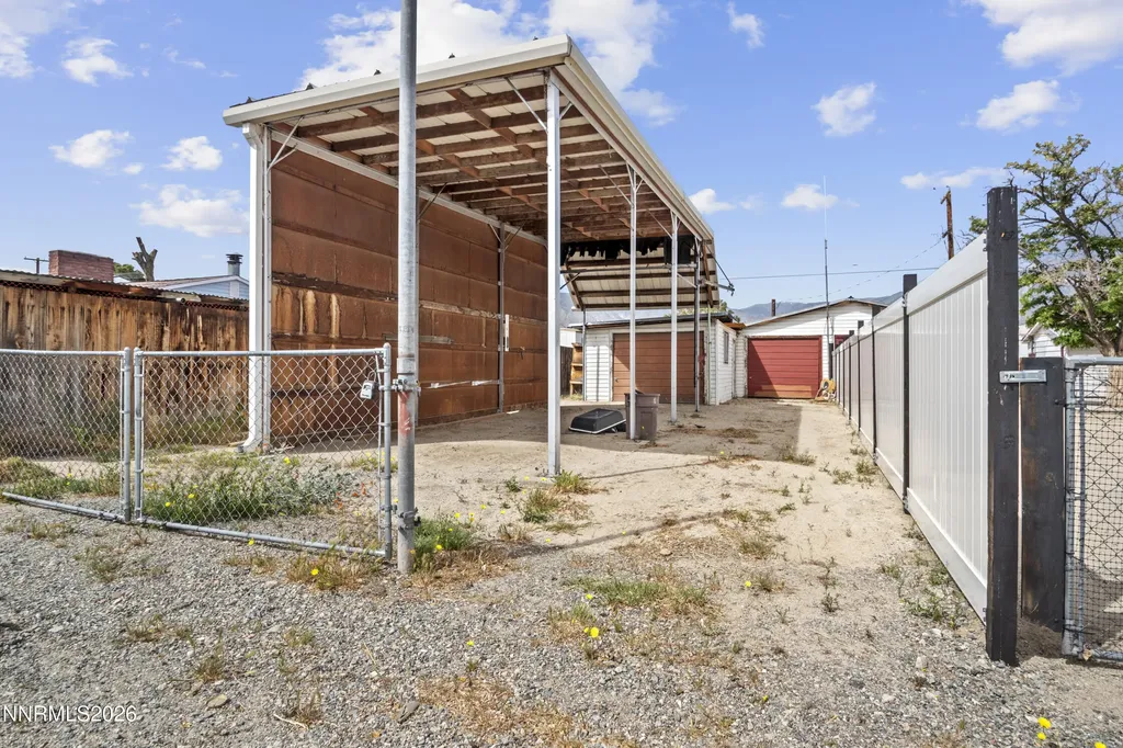 885 I Hawthorne NV 89415