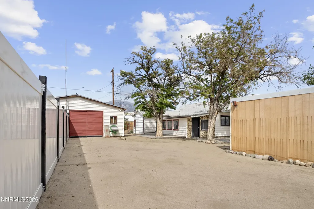 885 I Hawthorne NV 89415