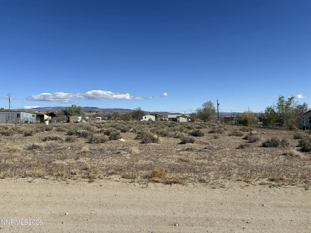 1080 Cooney Silver Springs NV 89429