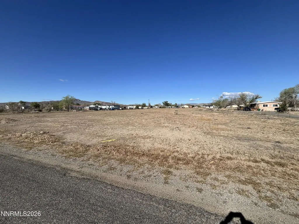 3465 Deodar Silver Springs NV 89429