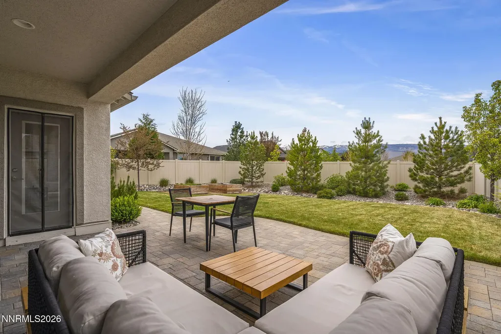 531 Riverbed Reno NV 89521