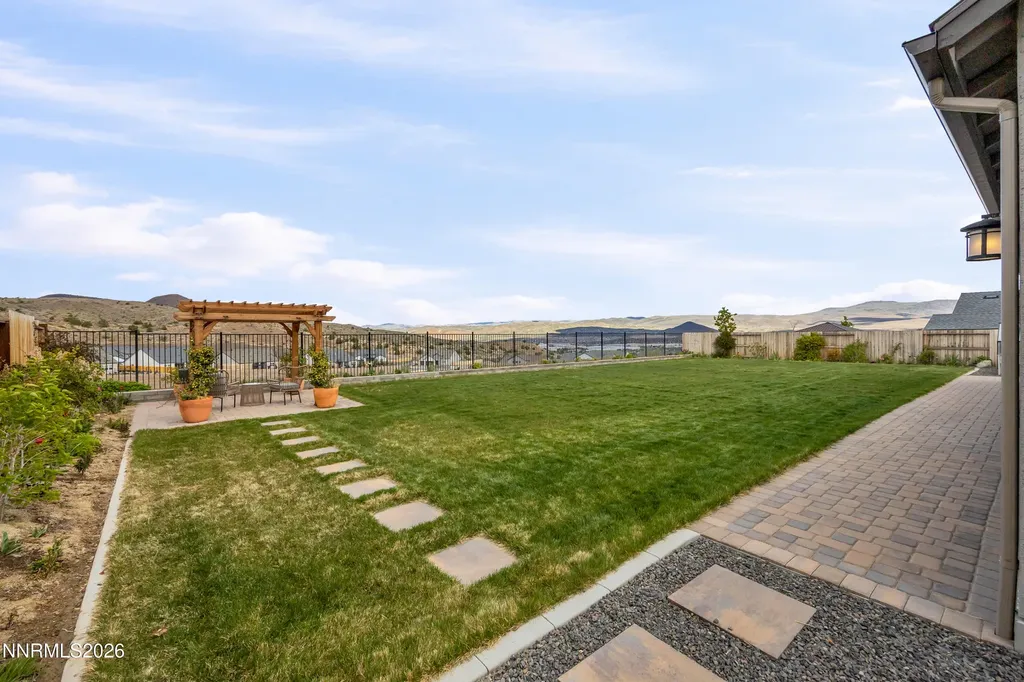2183 Kinglet Spanish Springs NV 89441