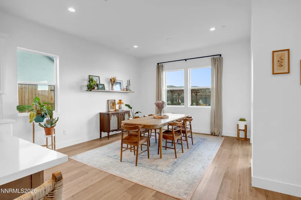 2183 Kinglet Spanish Springs NV 89441