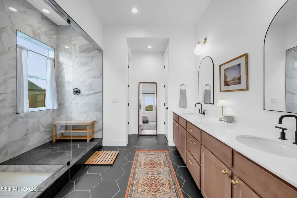 2183 Kinglet Spanish Springs NV 89441