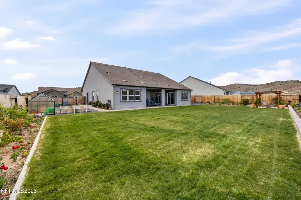 2183 Kinglet Spanish Springs NV 89441