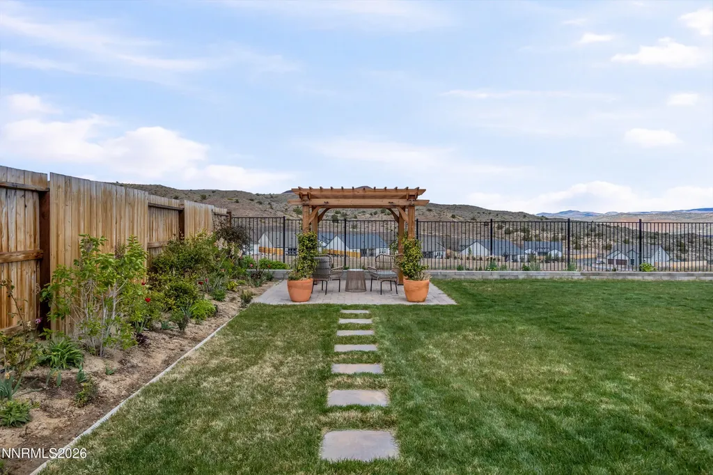 2183 Kinglet Spanish Springs NV 89441