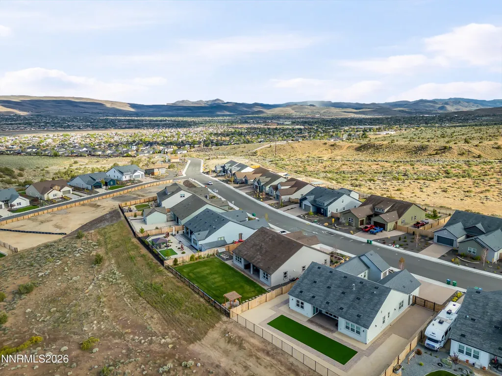 2183 Kinglet Spanish Springs NV 89441