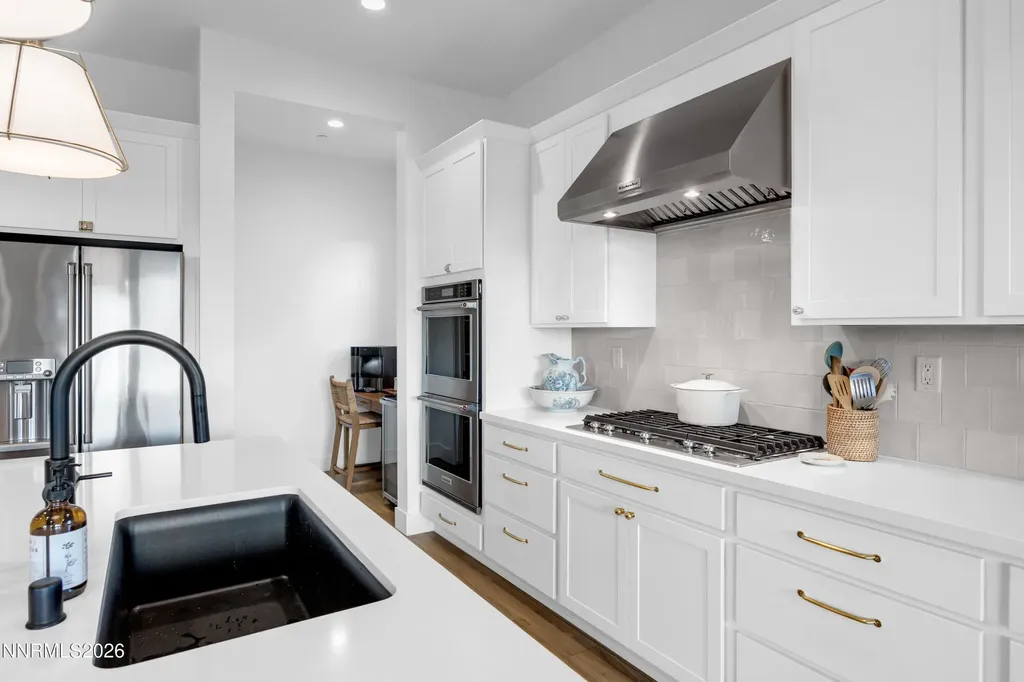 2183 Kinglet Spanish Springs NV 89441