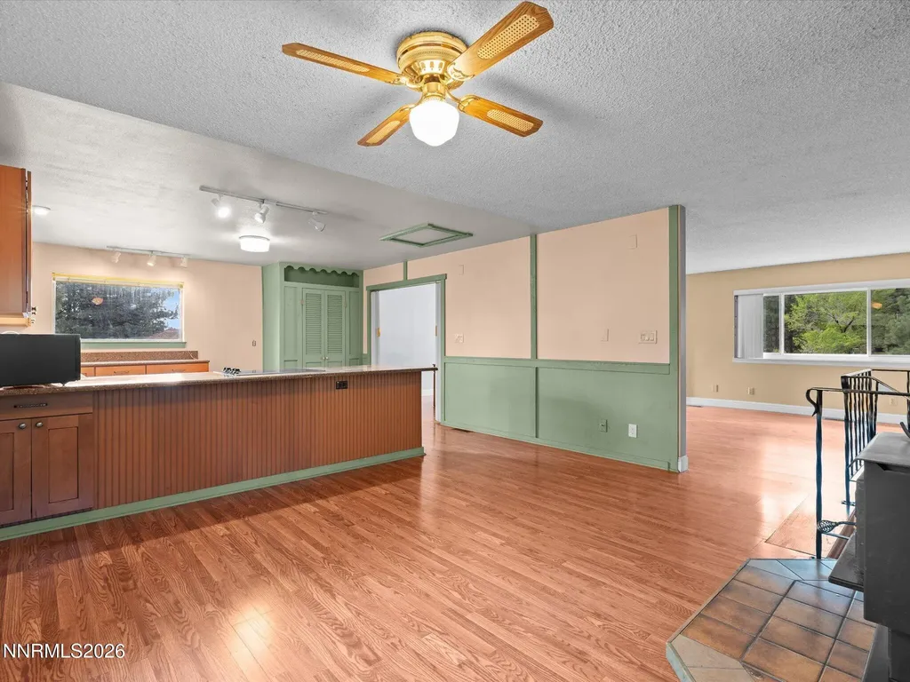 4301 Meadow Wood Carson City NV 89703
