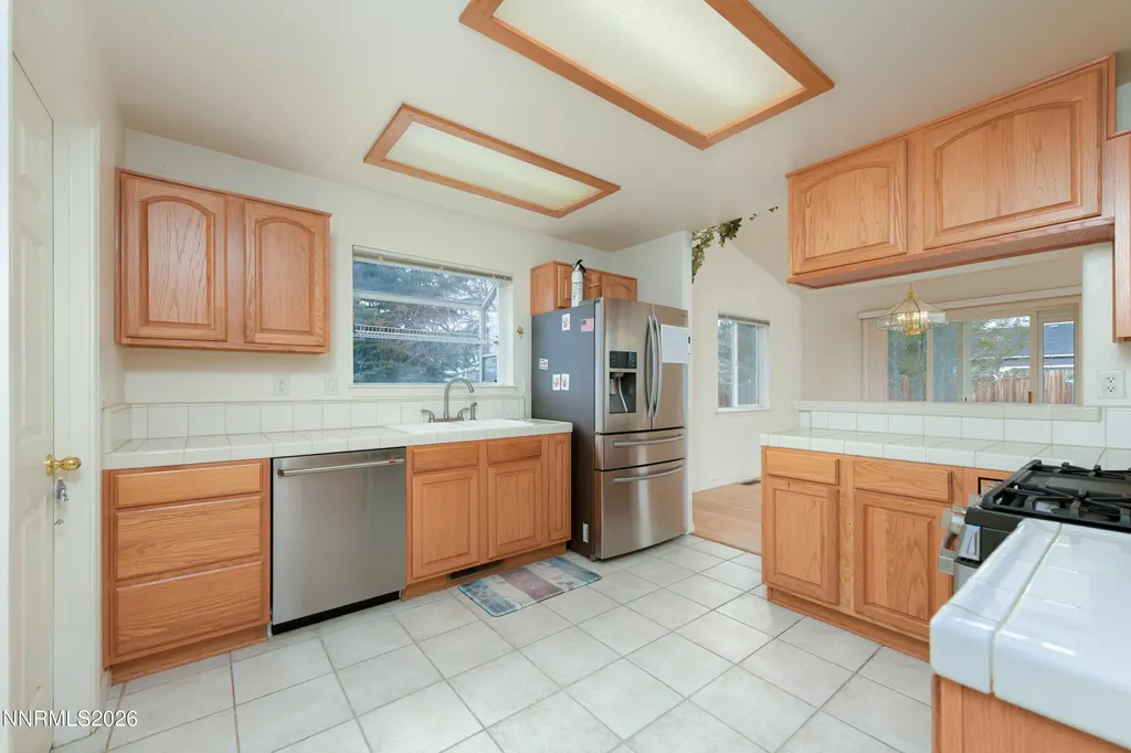 2887 San Gabriel Minden NV 89423