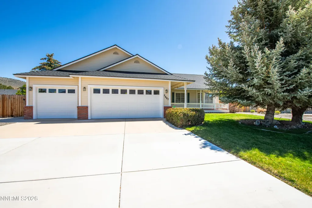 2887 San Gabriel Minden NV 89423