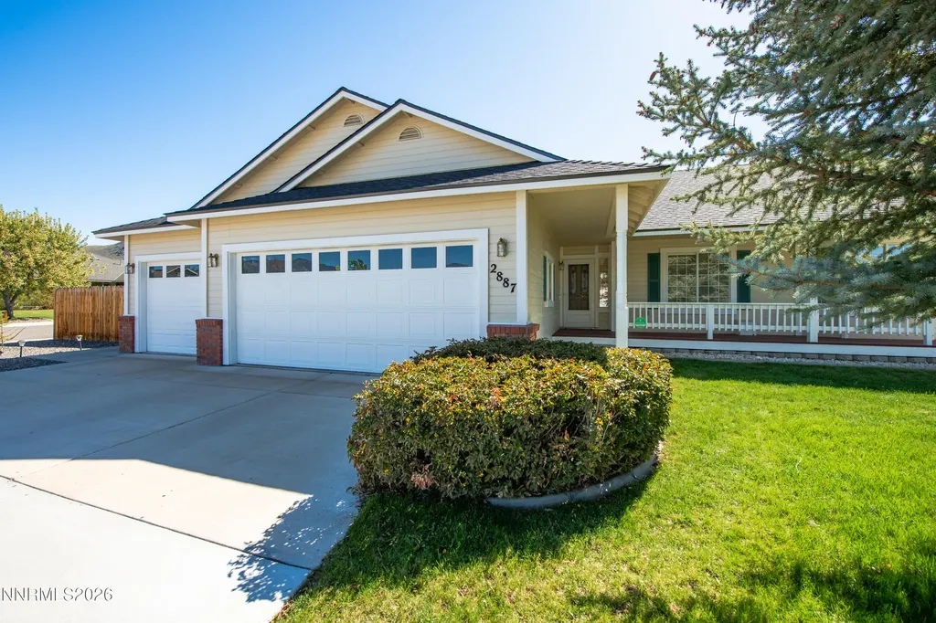 2887 San Gabriel Minden NV 89423