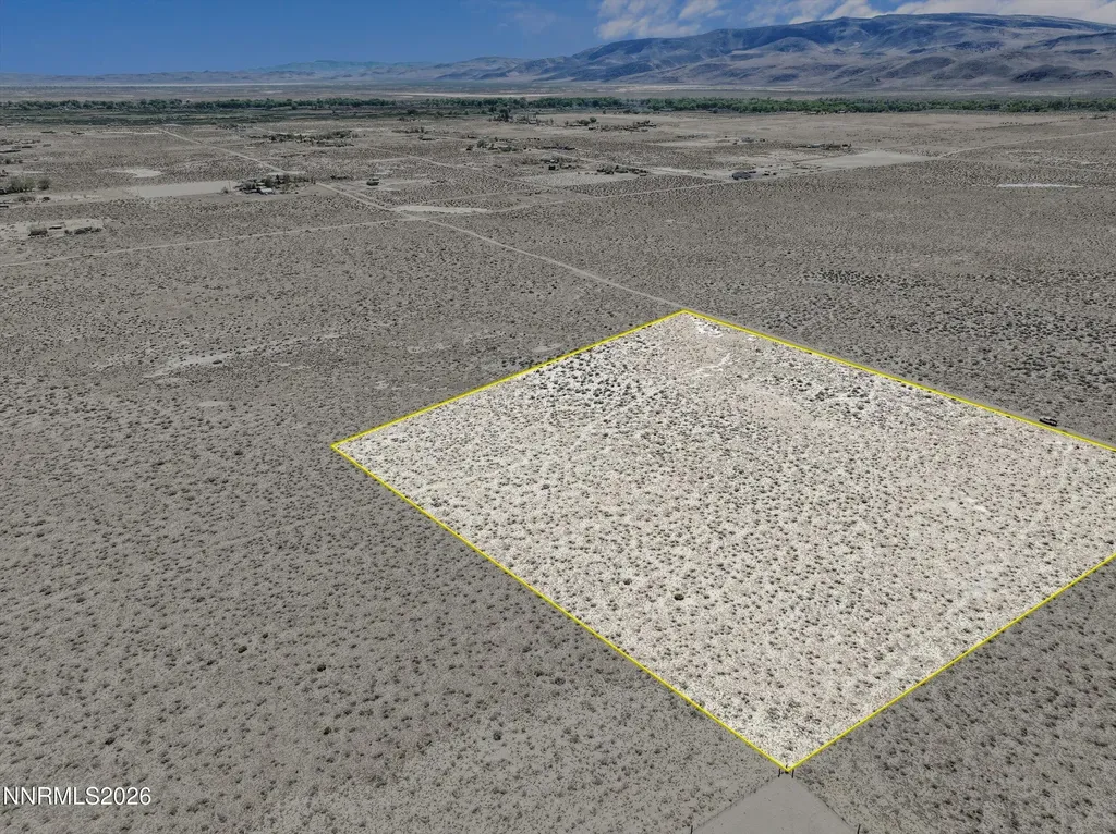 Apn 015-631-09 Silver Springs NV 89429
