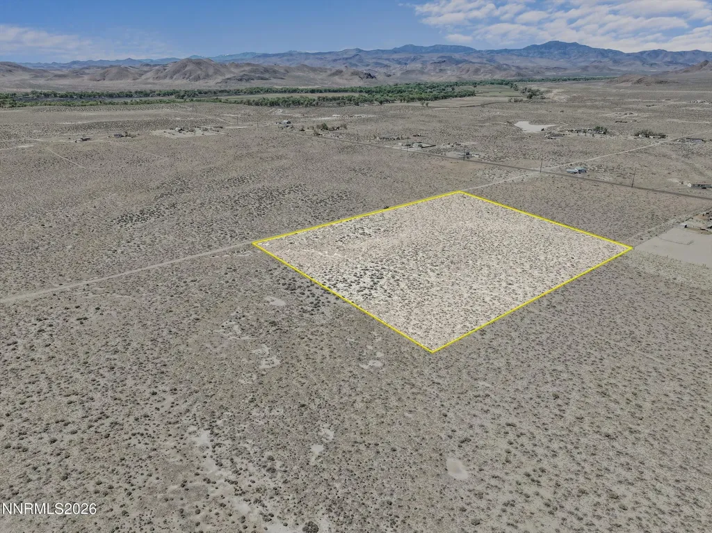 Apn 015-631-09 Silver Springs NV 89429