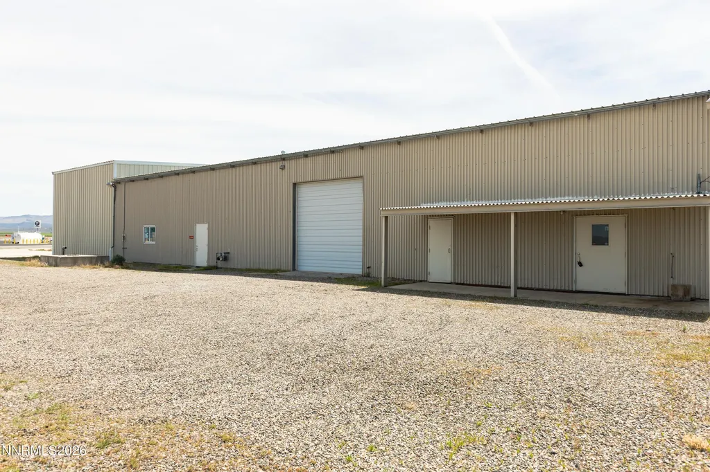 1132 B Airport Minden NV 89423