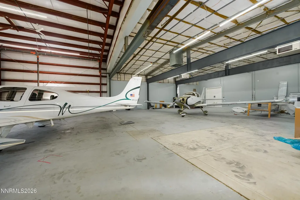 1132 B Airport Minden NV 89423
