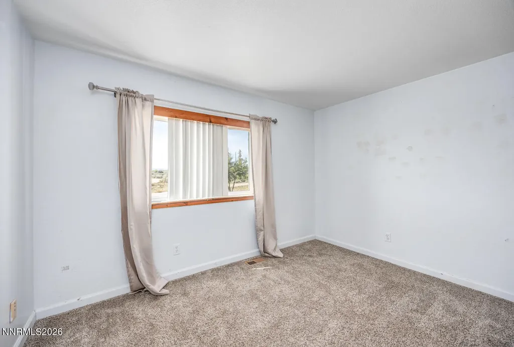 3837 Boyer Fallon NV 89406