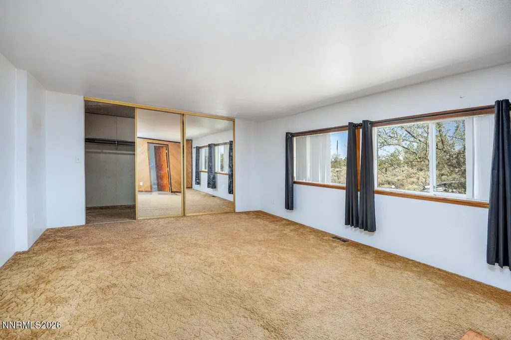 3837 Boyer Fallon NV 89406