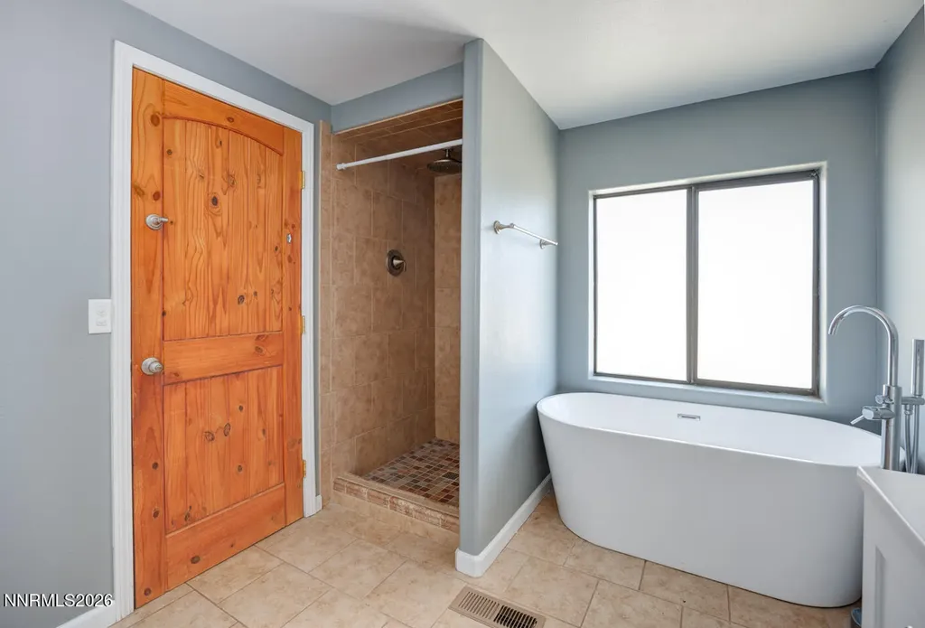 3837 Boyer Fallon NV 89406