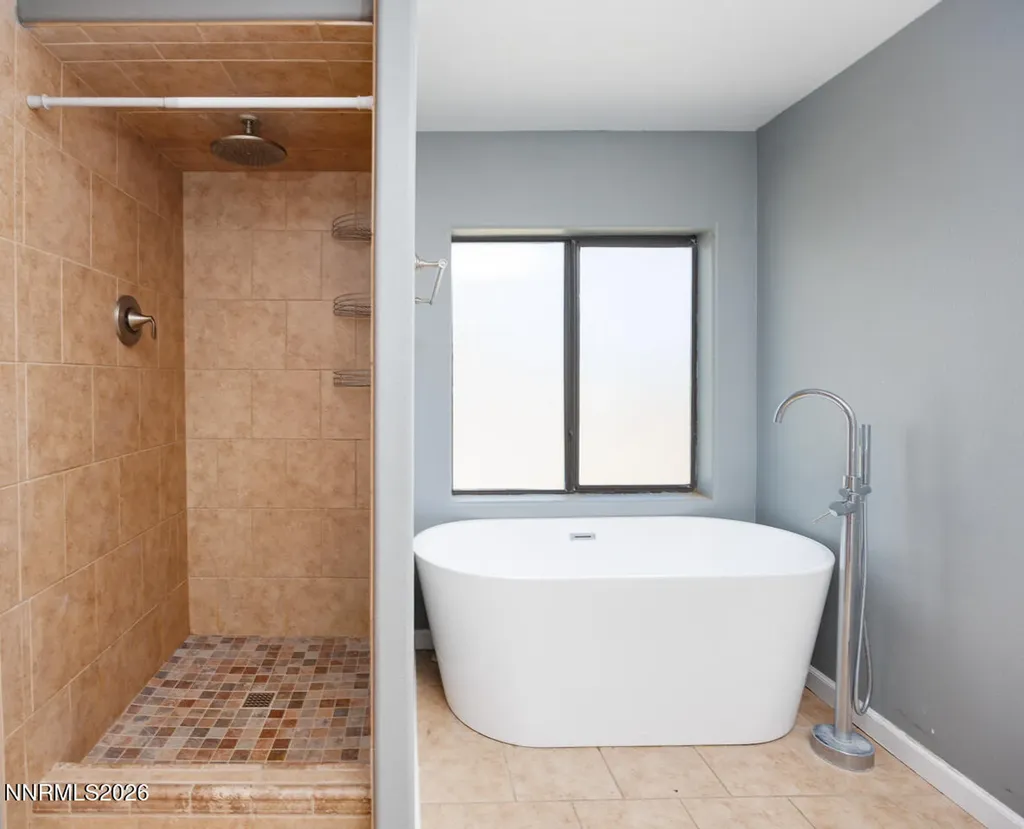 3837 Boyer Fallon NV 89406