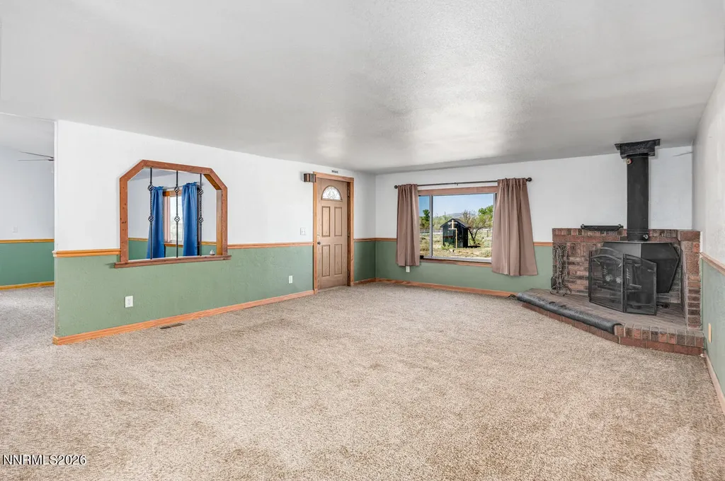 3837 Boyer Fallon NV 89406