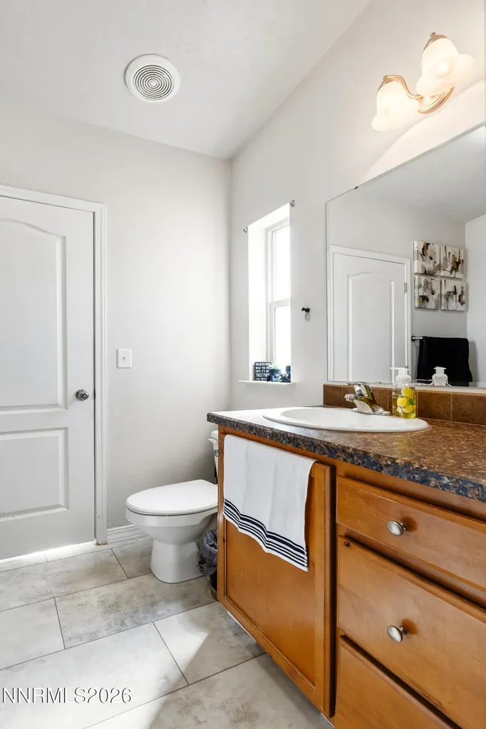 3320 Moon Winnemucca NV 89445