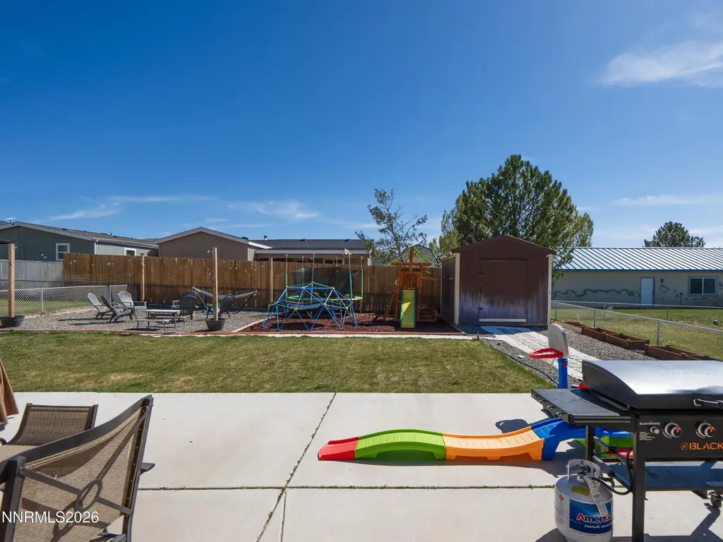 3320 Moon Winnemucca NV 89445