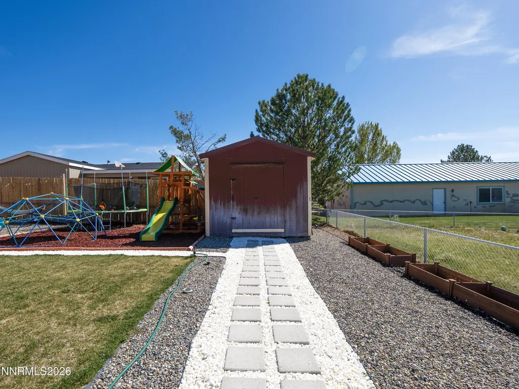 3320 Moon Winnemucca NV 89445