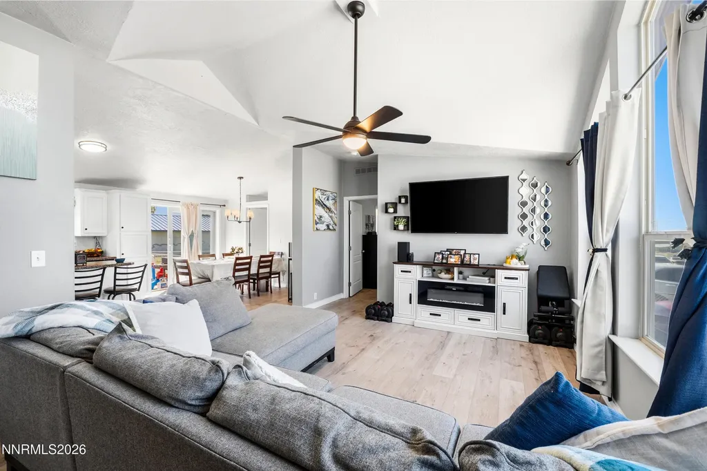 3320 Moon Winnemucca NV 89445
