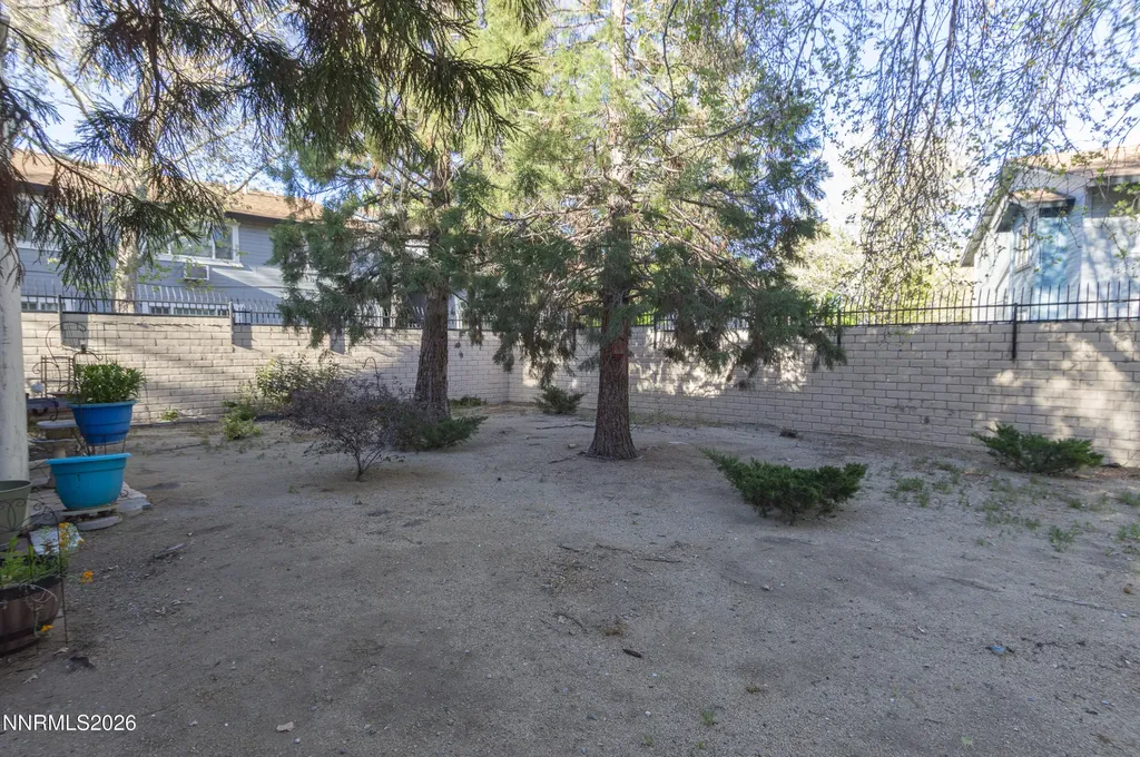 2317 Roundhouse Sparks NV 89431
