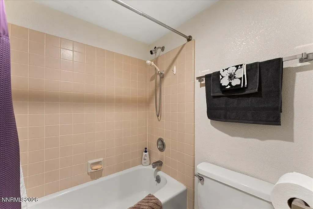 3095 Lakeside Reno NV 89509