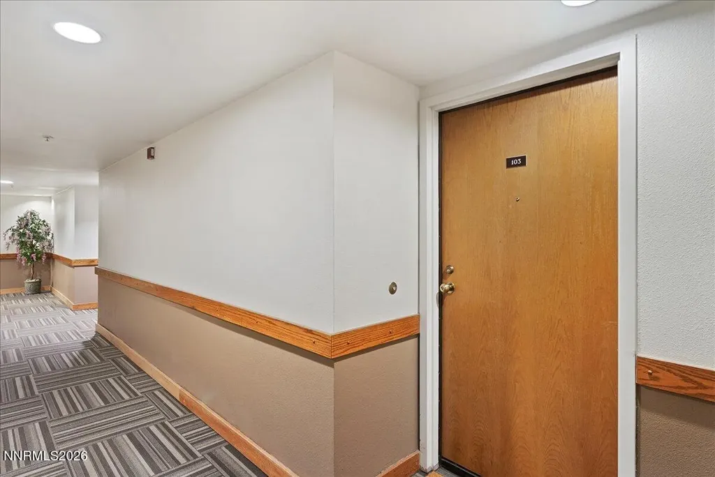 3095 Lakeside Reno NV 89509
