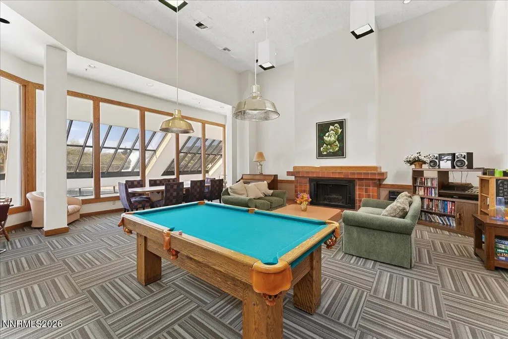 3095 Lakeside Reno NV 89509