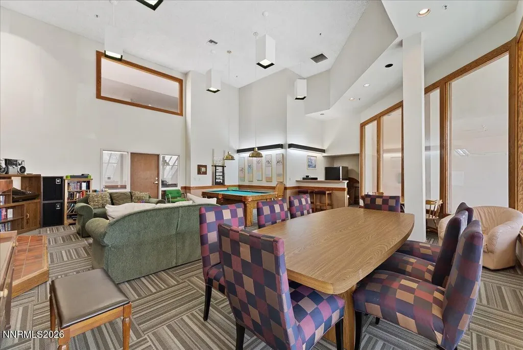 3095 Lakeside Reno NV 89509