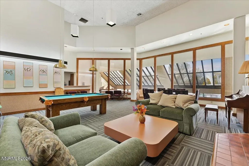 3095 Lakeside Reno NV 89509